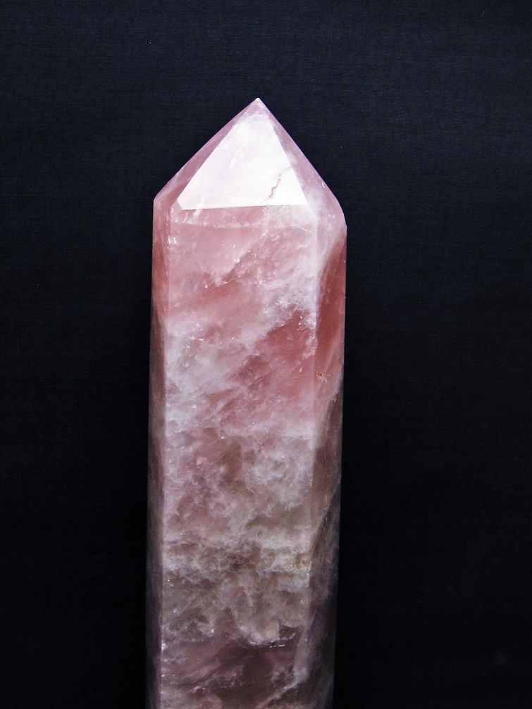 2.8Kg ローズクォーツ 六角柱 [t332-6124] 2枚目