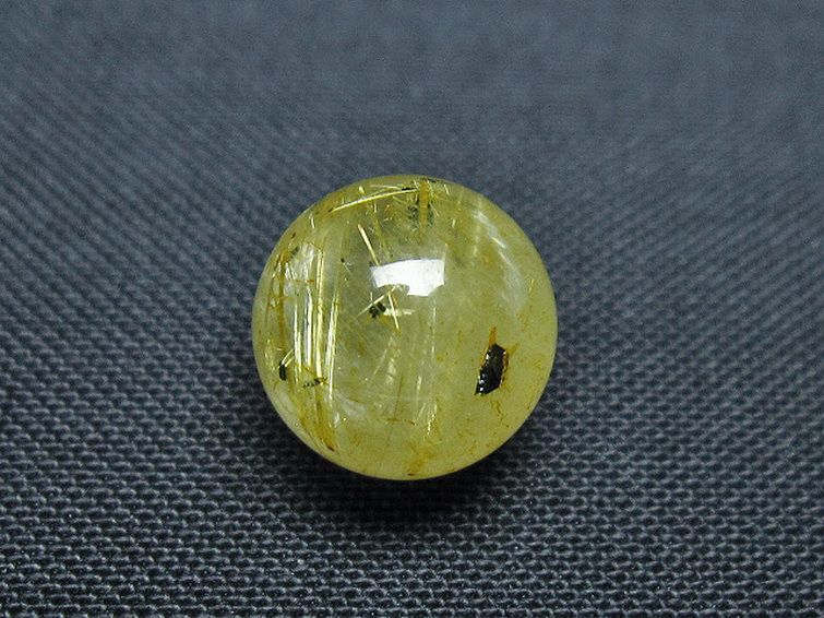 ゴールドタイチンルチル入り 水晶 丸玉 10mm [t355-1128]