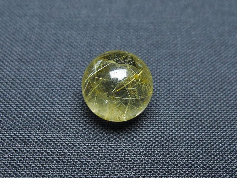 ゴールドタイチンルチル入り 水晶 丸玉 10mm [T355-1163] 3枚目