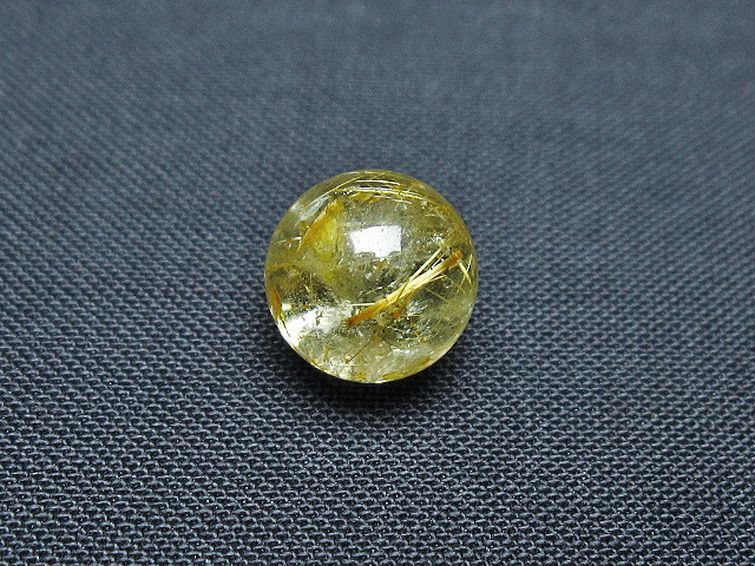 ゴールドタイチンルチル入り 水晶 丸玉 10mm [T355-1166] 3枚目