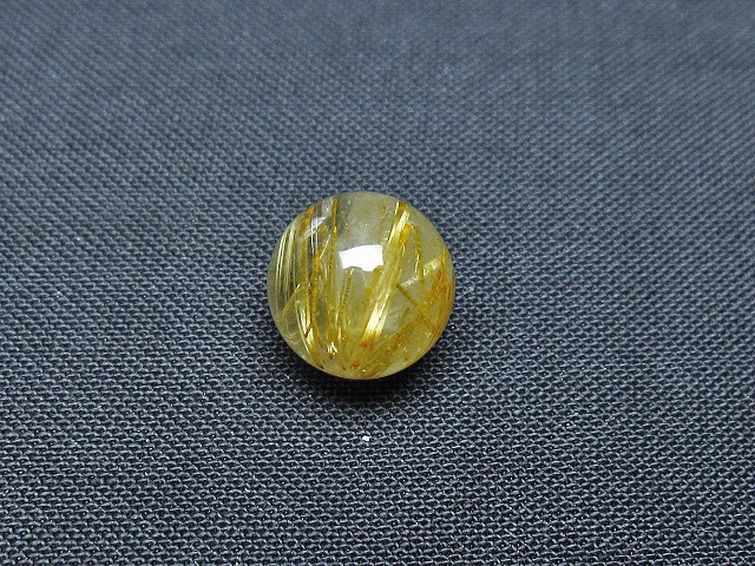 ゴールドタイチンルチル入り 水晶 丸玉 10mm [t355-1187] 1枚目
