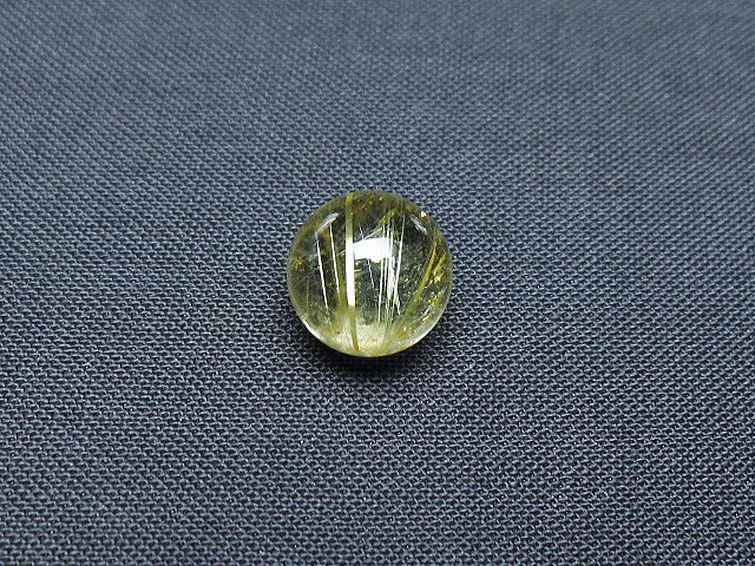 ゴールドタイチンルチル入り 水晶 丸玉 10mm [T355-1195] 1枚目