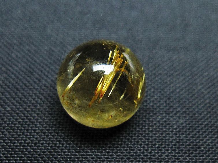 ゴールドタイチンルチル入り 水晶 丸玉 10mm [T355-1429] 2枚目