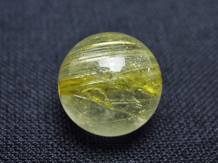 ゴールドタイチンルチル入り 水晶 丸玉 10mm [t355-1573] 2枚目