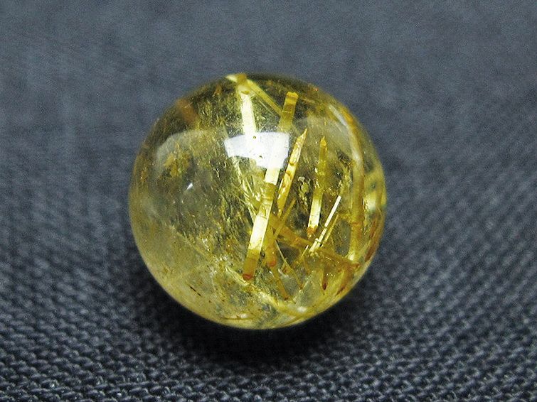 ゴールドタイチンルチル入り 水晶 丸玉 10mm [t355-1607] 3枚目