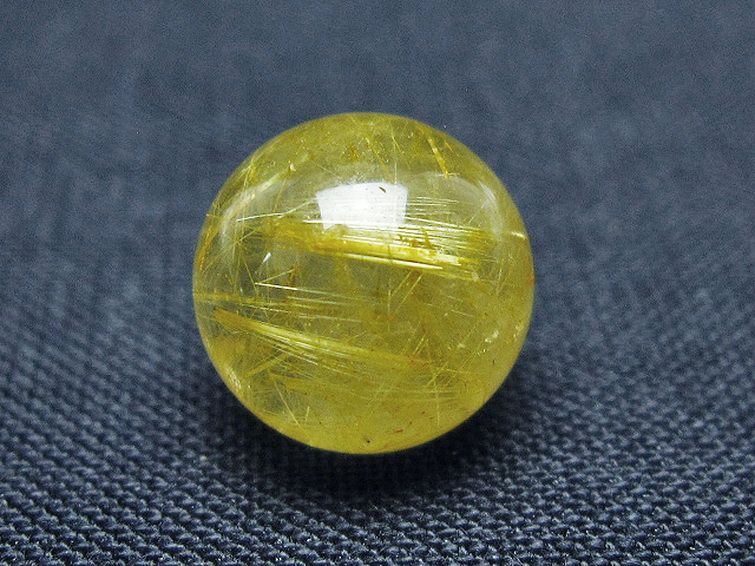 ゴールドタイチンルチル入り 水晶 丸玉 10mm [t355-1626] 1枚目
