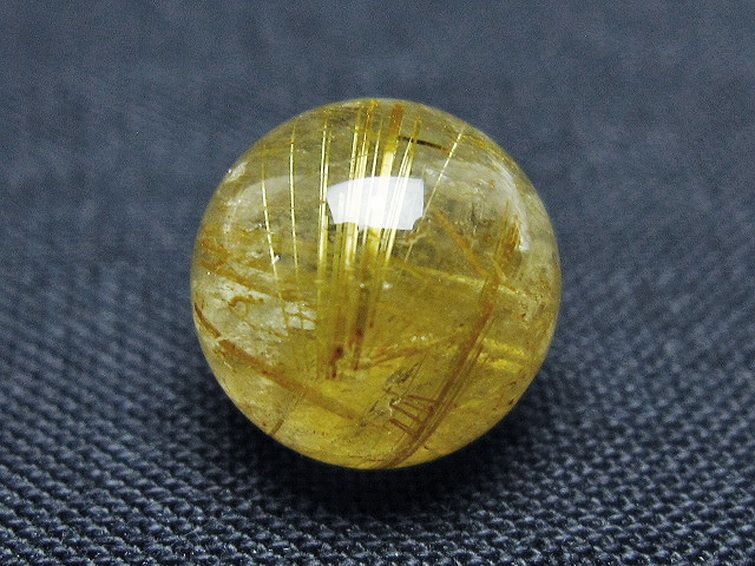 ゴールドタイチンルチル入り 水晶 丸玉 10mm [t355-1628] 1枚目