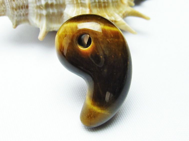 タイガーアイ※黄虎目石 勾玉[T356-1478] 3枚目