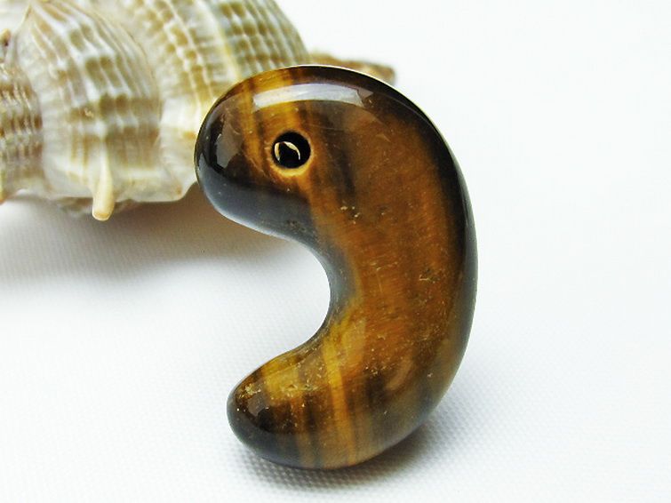 タイガーアイ※黄虎目石 勾玉[T356-1531] 3枚目