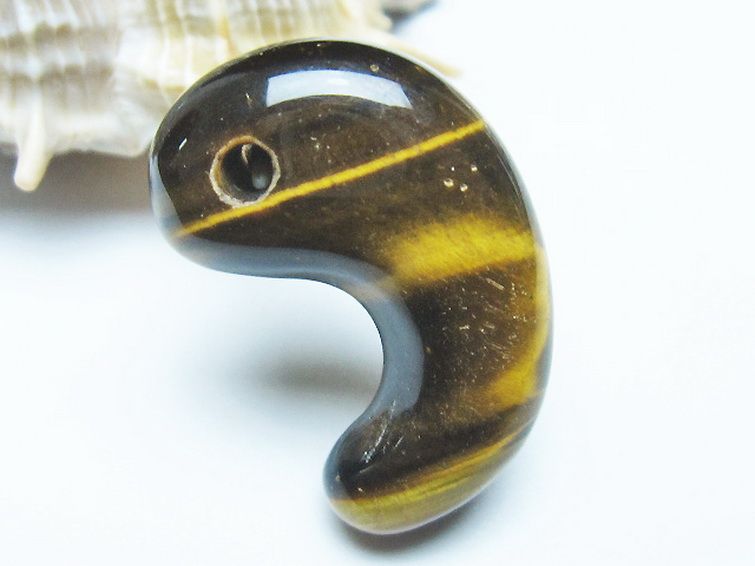 タイガーアイ※黄虎目石 勾玉[T356-1718] 3枚目
