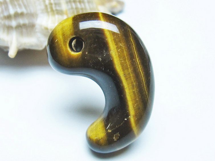 タイガーアイ※黄虎目石 勾玉[T356-1731] 3枚目
