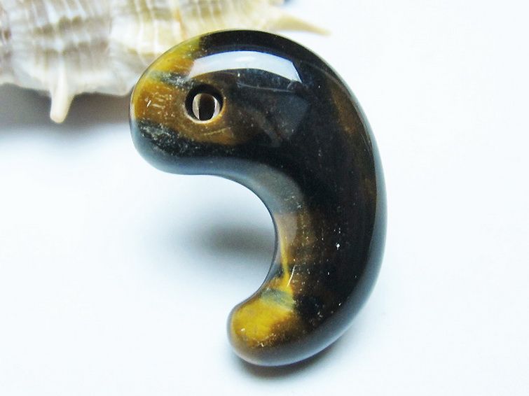 タイガーアイ※黄虎目石 勾玉[T356-1739] 3枚目