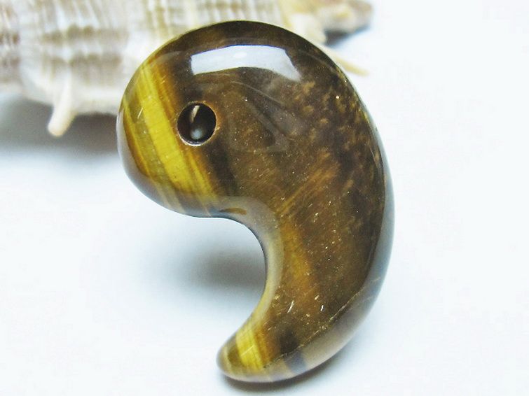 タイガーアイ※黄虎目石 勾玉[T356-1772] 3枚目