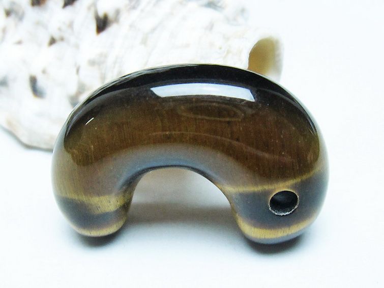 タイガーアイ※黄虎目石 勾玉[T356-1782] 2枚目