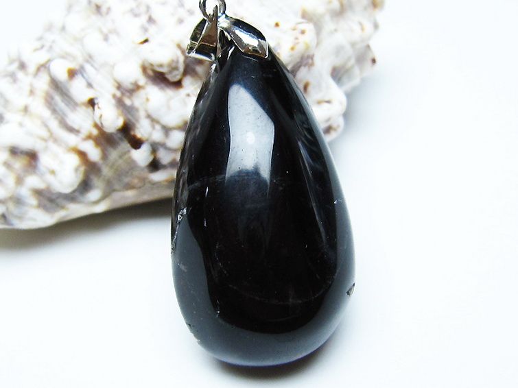 黒水晶 モリオン 純天然 黒水晶 ペンダント [t359-1936]