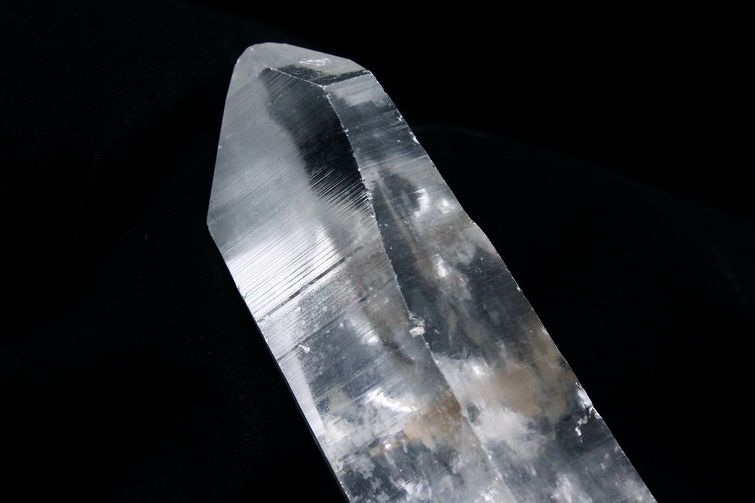 レムリアンシード水晶 原石 ミナスジェライス州コリント産 ※証明書付き[T370-4094] 3枚目