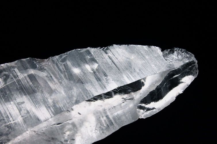 レムリアンシード水晶 原石 ミナスジェライス州コリント産 ※証明書付き[T370-4095] 4枚目