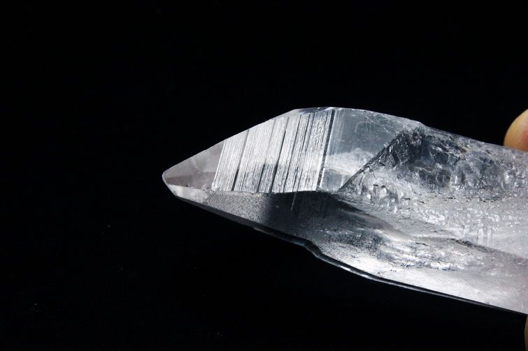 レムリアンシード水晶 原石 ミナスジェライス州コリント産 ※証明書付き[T370-4120] 2枚目