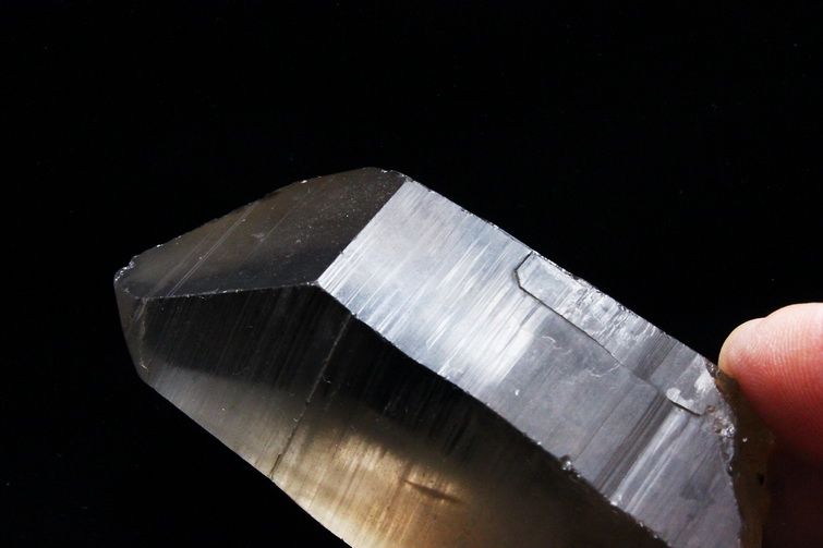 シトリン レムリアンシード水晶 原石 ミナスジェライス州コリント産 ※証明書付き[T370-4142] 4枚目