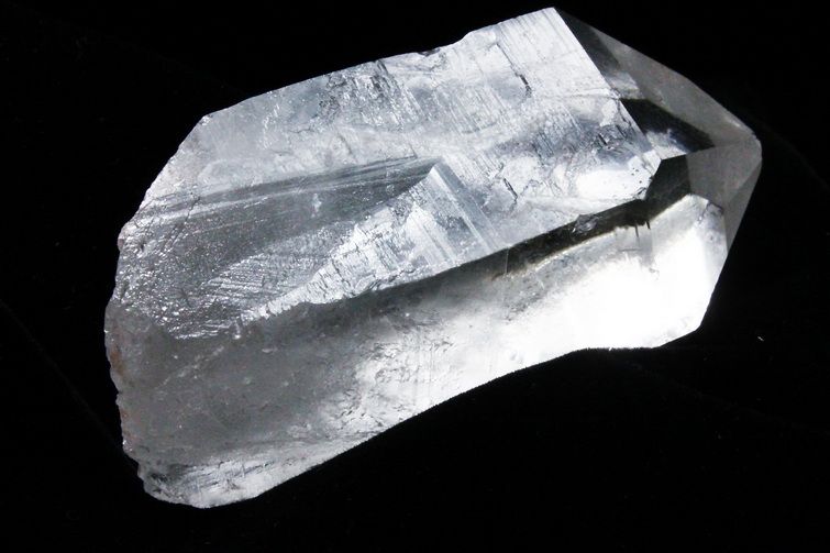 レムリアンシード水晶 原石 ミナスジェライス州コリント産 ※証明書付き[T370-4963] 2枚目