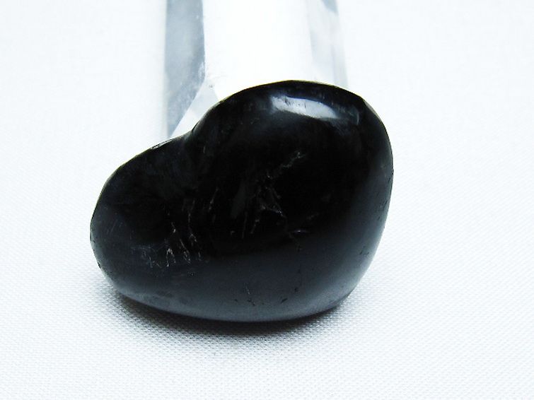 モリオン 純天然 黒水晶 ハート 置物 [t375-4520] 2枚目