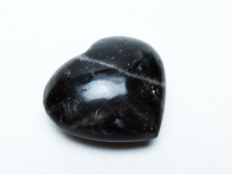 モリオン 純天然 黒水晶 ハート 置物[T375-4829] 1枚目