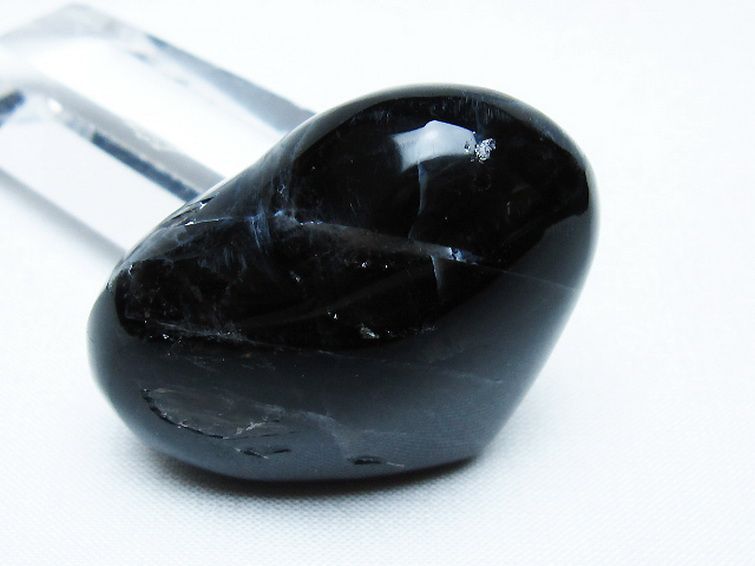 モリオン 純天然 黒水晶 ハート 置物 [t375-5135] 2枚目