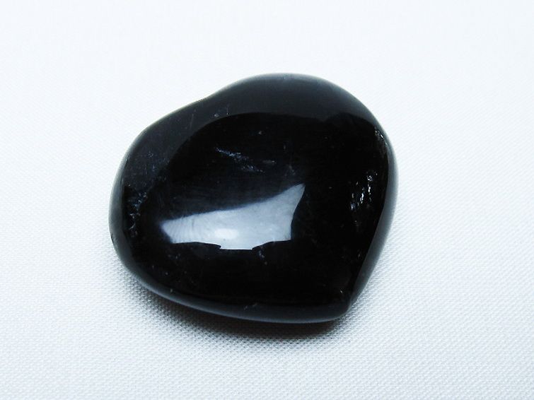 モリオン 純天然 黒水晶 ハート 置物[T375-5264] 1枚目