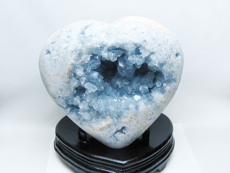 8Kg セレスタイト 天青石 ハートシェイプ 原石[T385-14868] 1枚目