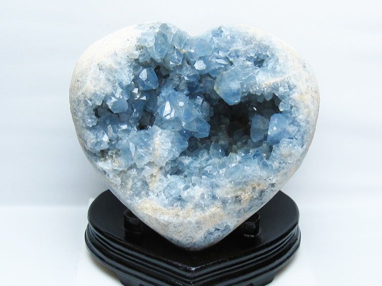10.7Kg セレスタイト 天青石 ハートシェイプ 原石[t385-14871]