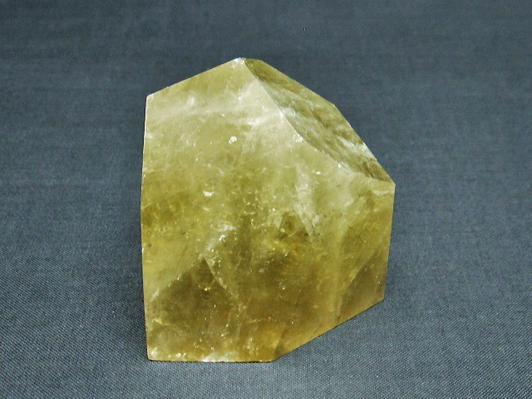 黄水晶(シトリン) 原石[T386-7040] 1枚目