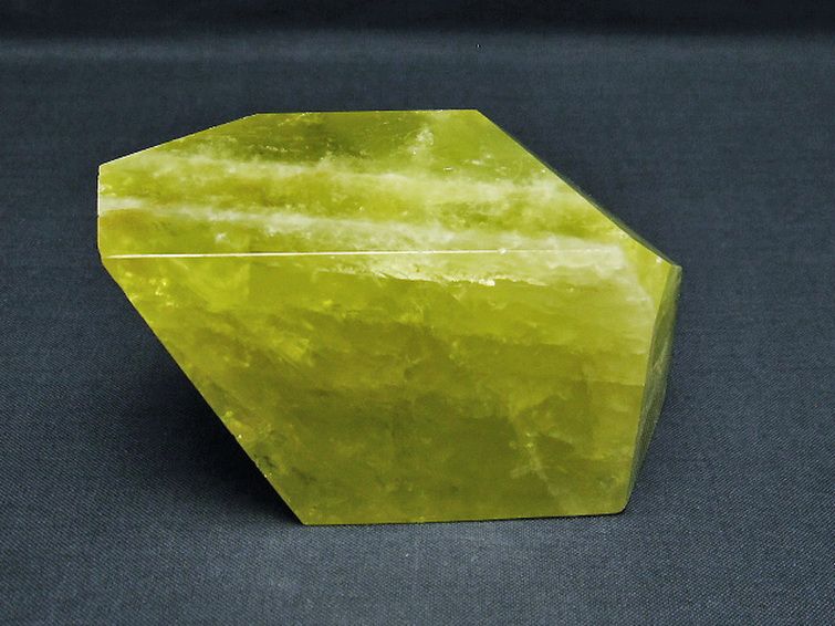 黄水晶(シトリン) 原石[T386-7068] 3枚目