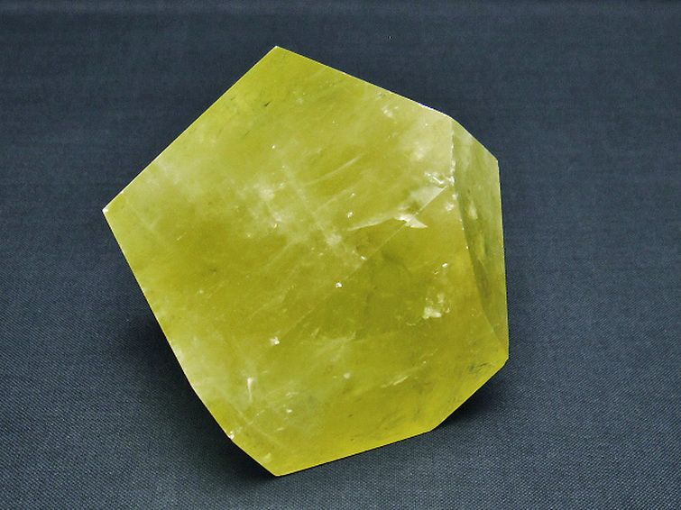 黄水晶(シトリン) 原石[T386-7070] 3枚目