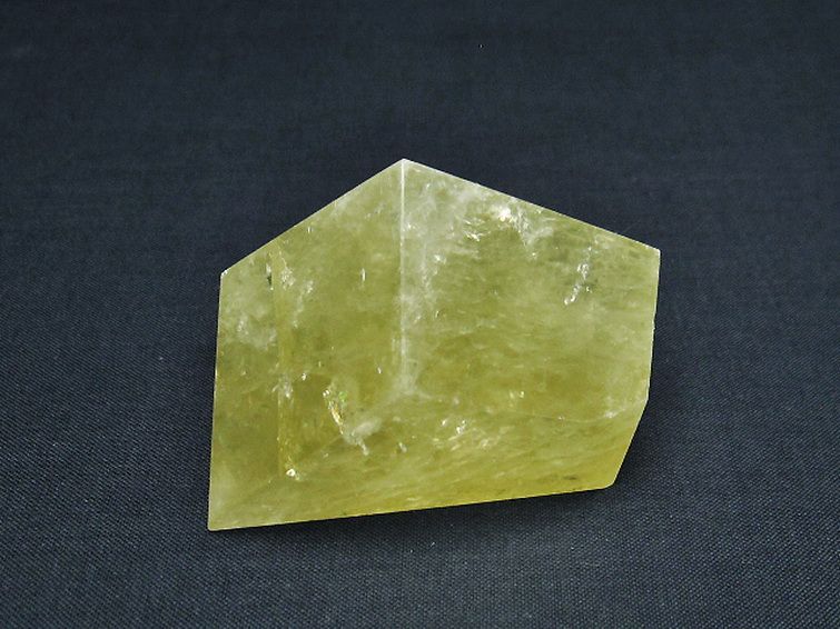 黄水晶(シトリン) 原石[T386-7131] 1枚目