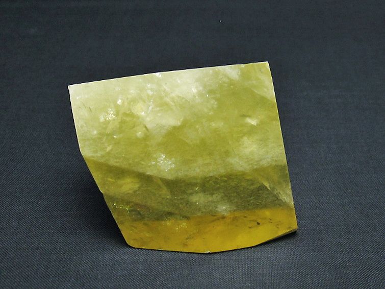 黄水晶(シトリン) 原石[T386-7134] 3枚目