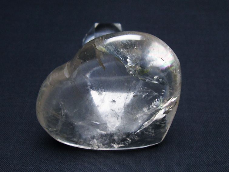 ヒマラヤ水晶ハート 置物 [t387-14325] 2枚目