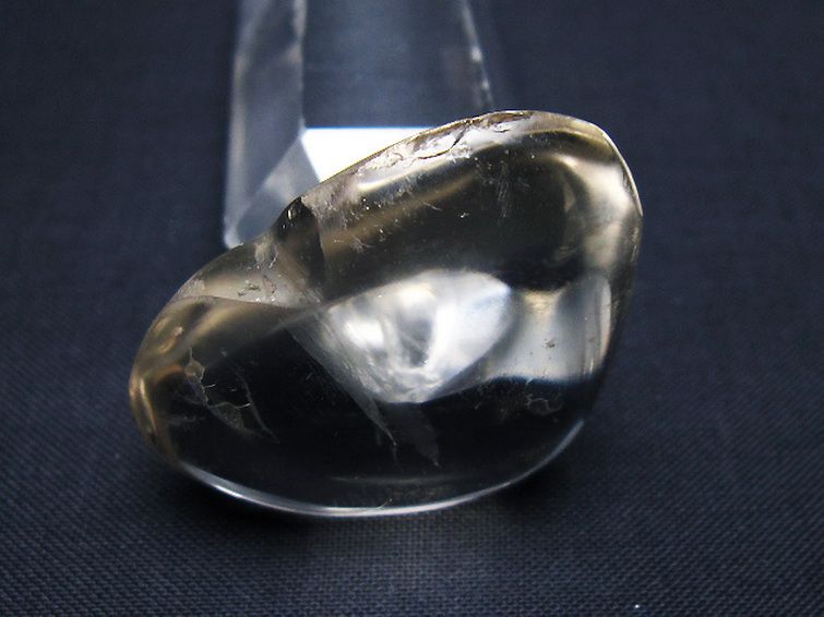 ヒマラヤ水晶ハート 置物 [t387-14351] 2枚目