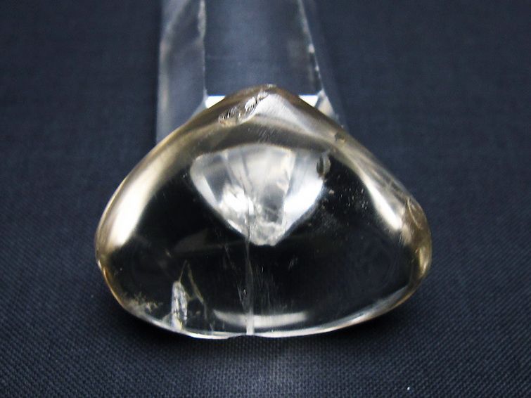 ヒマラヤ水晶ハート 置物 [t387-14351] 3枚目