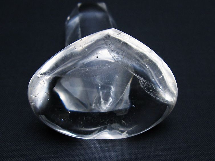 ヒマラヤ水晶ハート 置物 [t387-14359] 3枚目