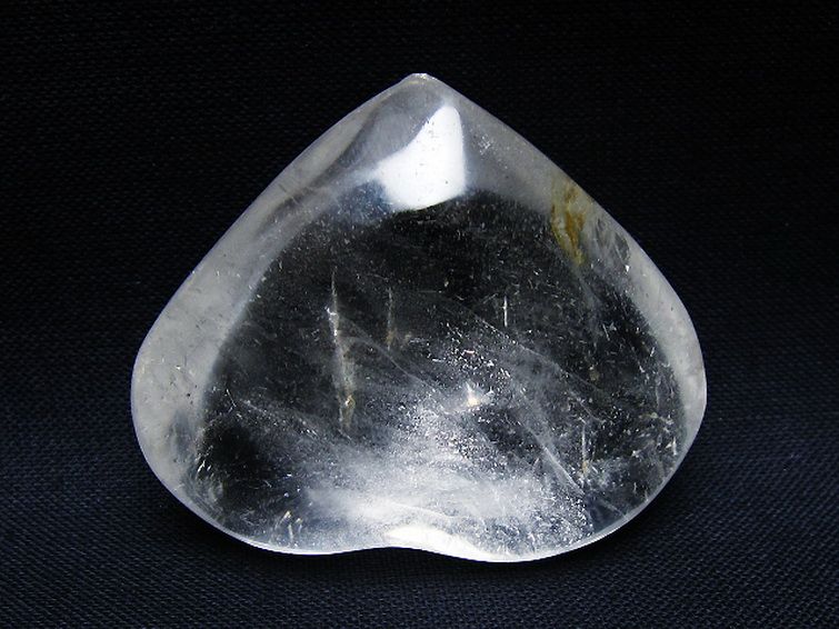 ヒマラヤ水晶ハート 置物 [t387-14450] 3枚目