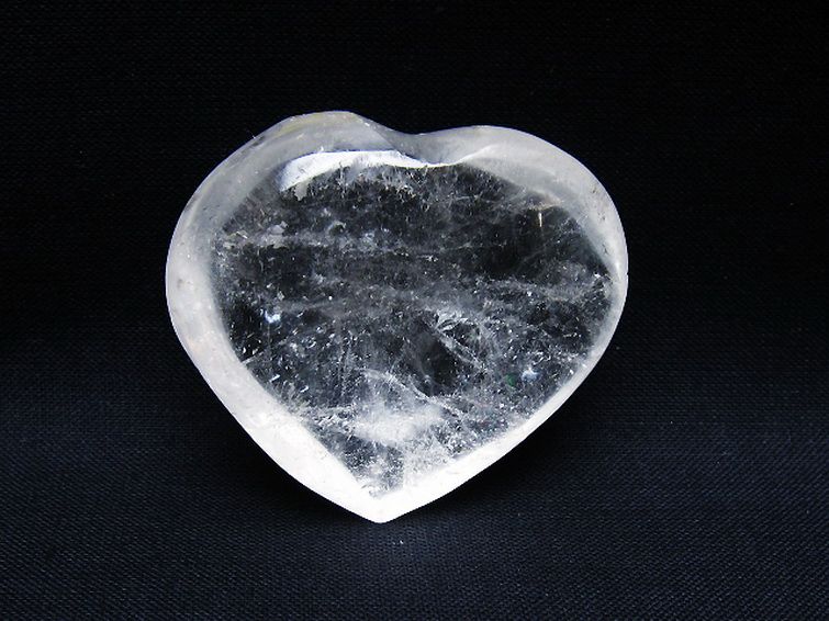 ヒマラヤ水晶ハート 置物 [t387-14457] 1枚目