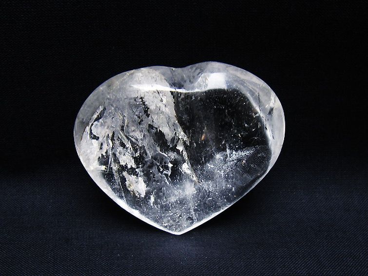 ヒマラヤ水晶ハート 置物 [t387-14497] 1枚目