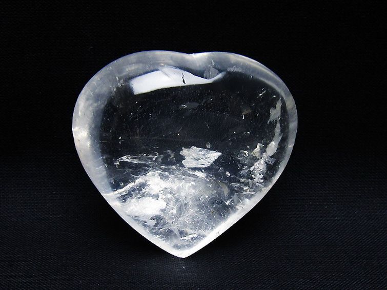 ヒマラヤ水晶ハート 置物 [t387-14505] 1枚目