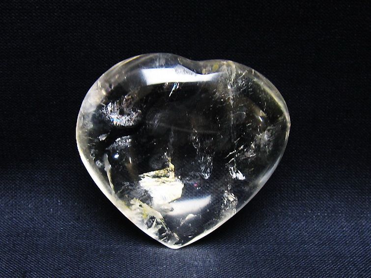 ヒマラヤ水晶ハート 置物 [t387-14567] 1枚目