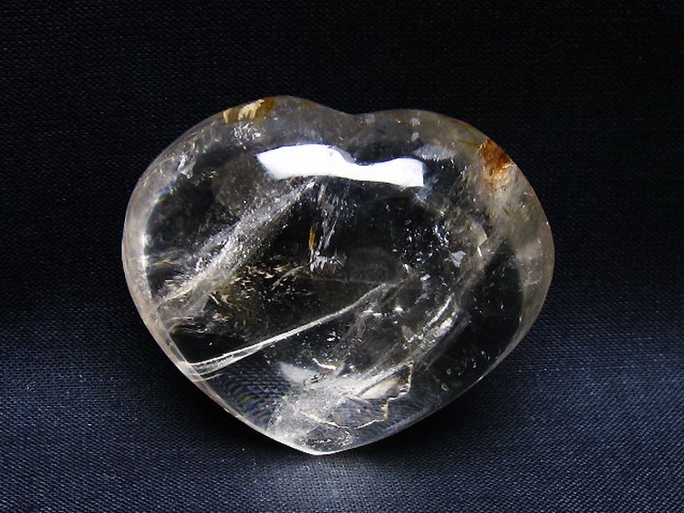 ヒマラヤ水晶ハート 置物 [t387-14573] 1枚目