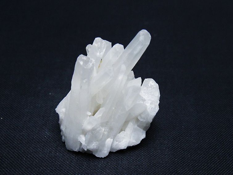 ヒマラヤ水晶クラスター [t388-25650] 1枚目