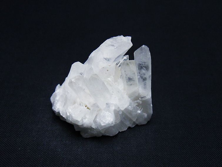 ヒマラヤ水晶クラスター [t388-25740] 1枚目