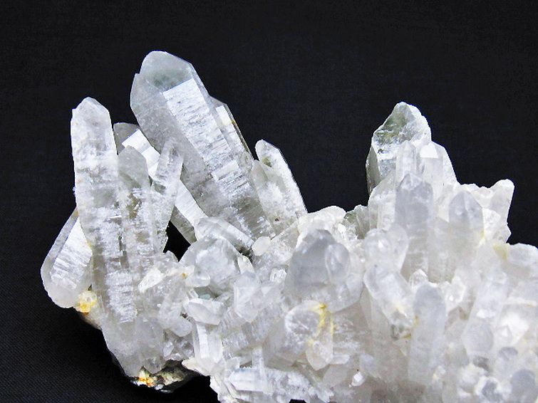 グリーンファントム水晶クラスター [t388-26267] 2枚目