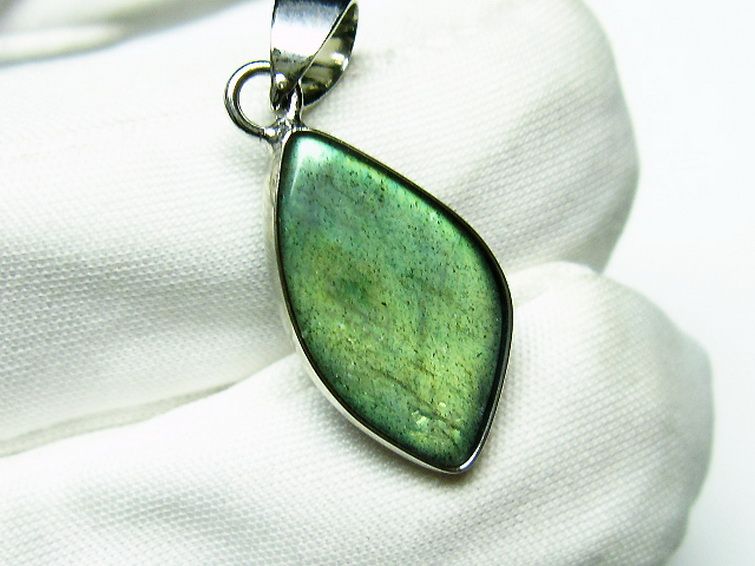 ラブラドライト ペンダント [T413-3695] 3枚目