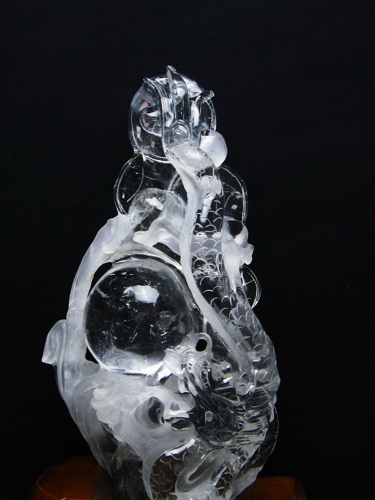 1.9Kg ヒマラヤ水晶ルチルクォーツ（金針ルチル水晶） 手彫り 龍[T42-434] 2枚目